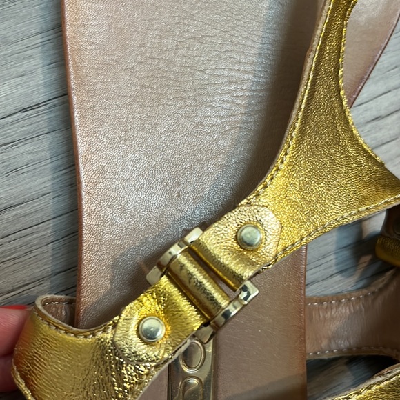Aldo Gold Strappy Sandal - Picture 3 of 7
